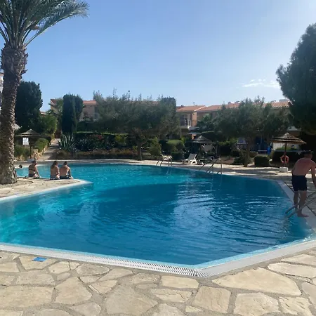 Newly Renovated- Regina Gardens 1, Venus Beach 500 M, Sea&Sunsets View, License Ooo7141 Paphos Exterior photo